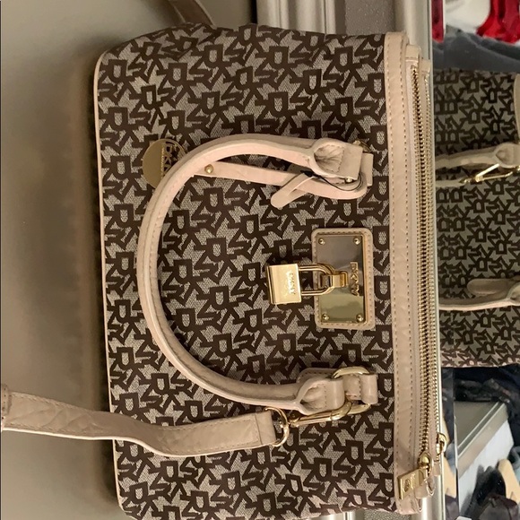 DKNY purse - Picture 1 of 1